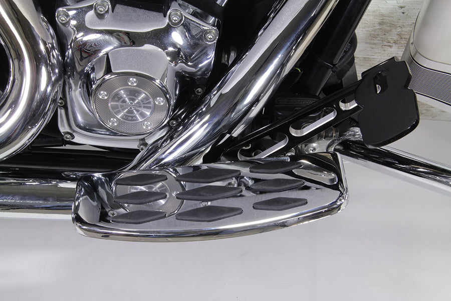 Driver Footboard Set with Diamond Design
