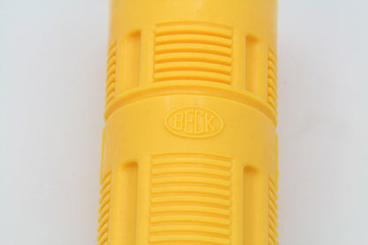 Yellow Beck Plastic Grip Set