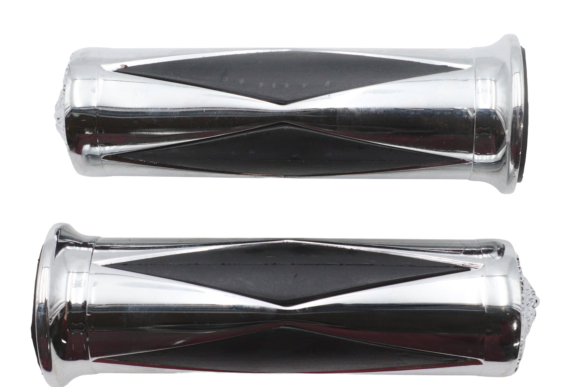 Ultima Diamond Style Grip Set with Chrome Eagle End Cap