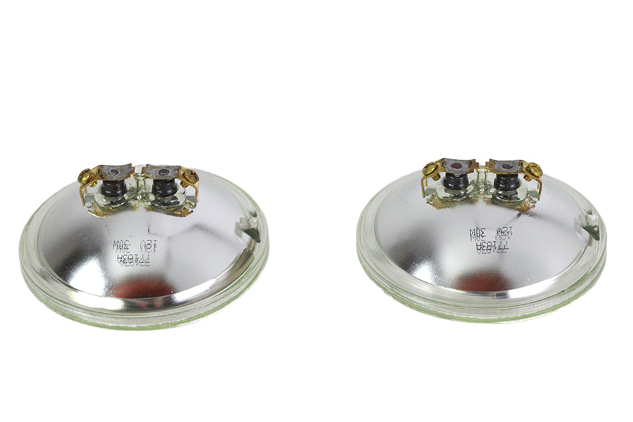 Clear 4-1/2 12 Volt Sealed Beam Spotlamp Bulb Set
