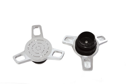 Spinner Style Vented and Non-Vented Gas Cap Set