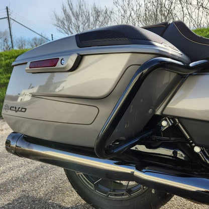 HOGWORKZ® 1.25" PORK CHOP Saddlebag Guards in black for Harley® Touring on CVO