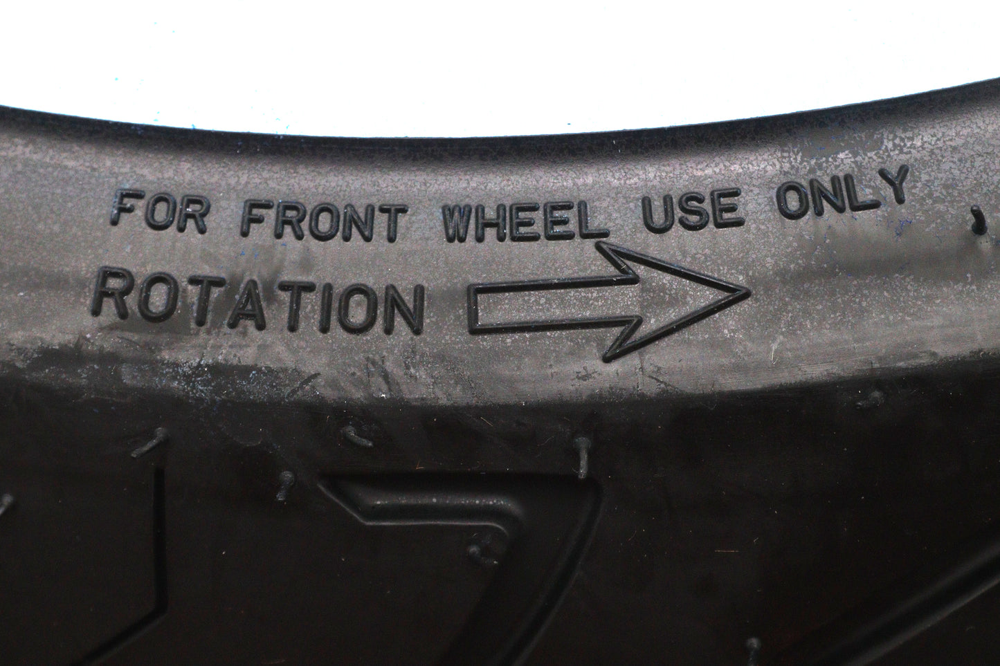 Front Dunlop American Elite II MH90 x 16 Wide Whitewall Tire