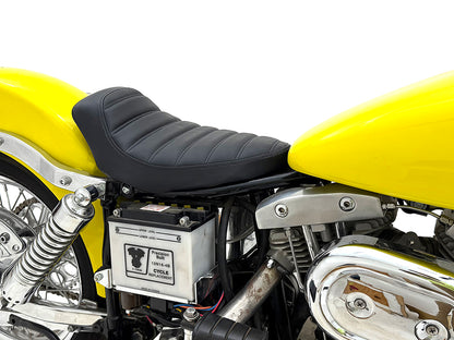 Tuck and Roll Frame Mount Solo Seat Set