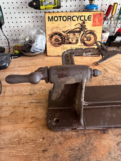 Hendee Flywheel Truing Stand
