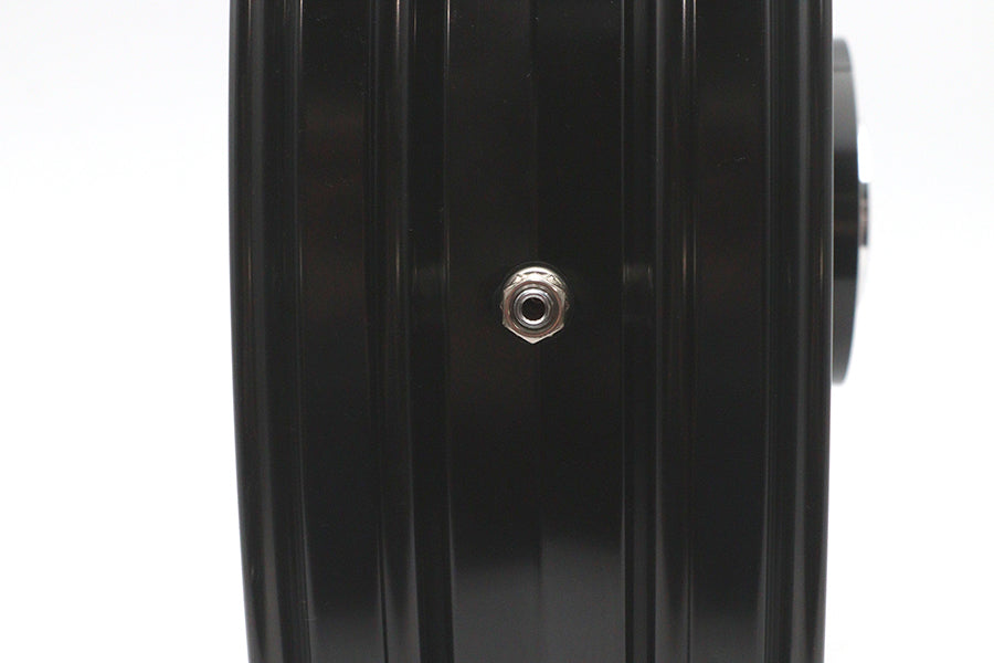 18 x 3.5" Manhattan Front Wheel Black Cut