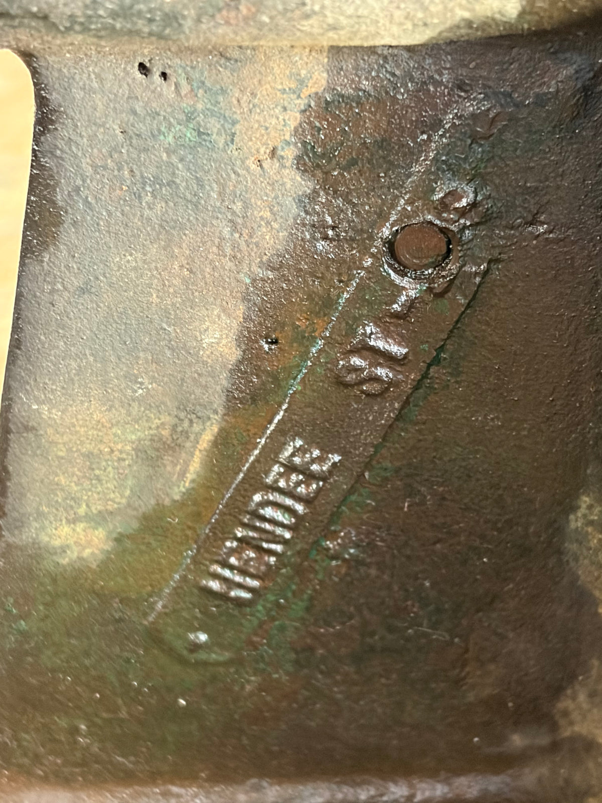 Hendee Flywheel Truing Stand