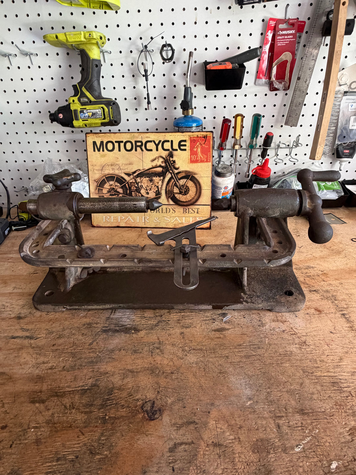 Hendee Flywheel Truing Stand