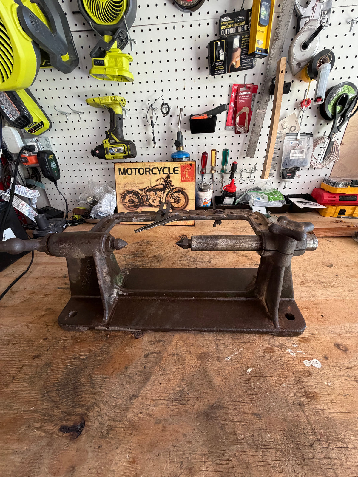 Hendee Flywheel Truing Stand