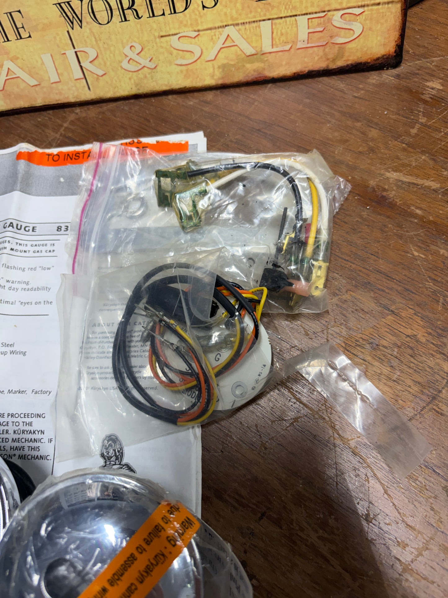 Kuryakyn 8303 Flush Mount LED Gas Cap & Fuel Gauge Harley