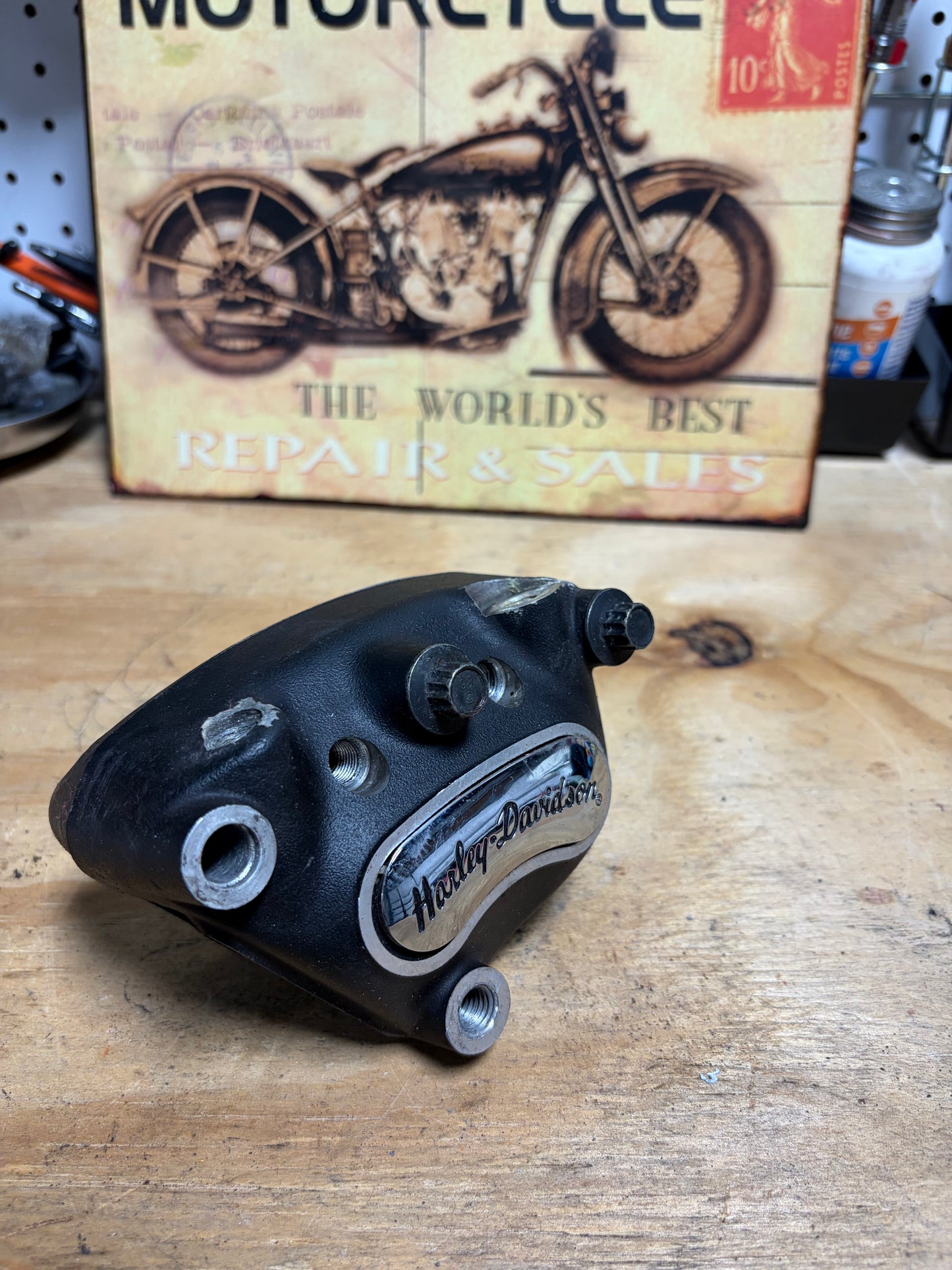 Harley OEM Front Left Brake Caliper 44046-00D 2000-07 Big Twin XL