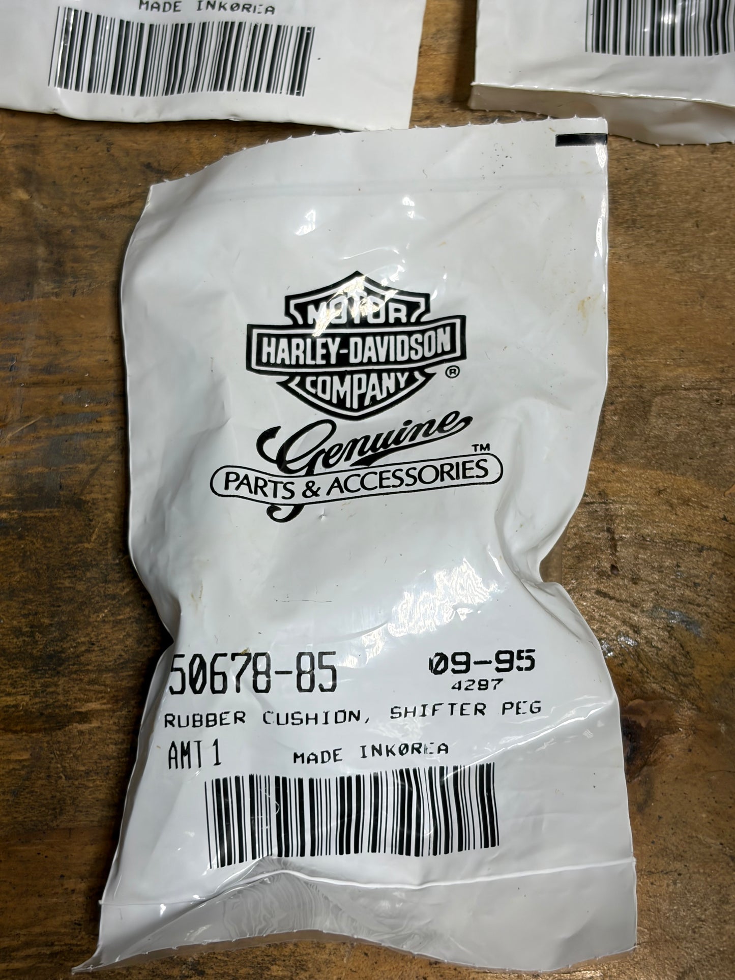 Genuine Harley Rubber Cushions – New Lot of 9 – P/N 50678-95