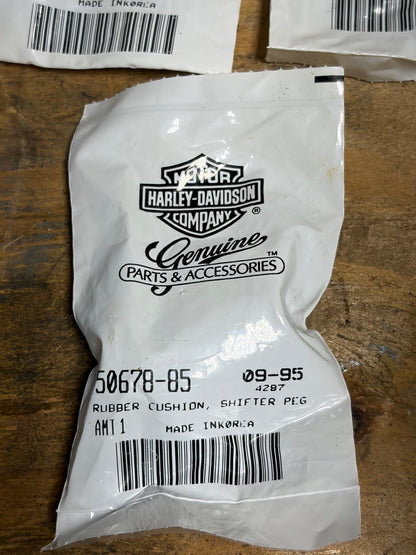 Genuine Harley Rubber Cushions – New Lot of 9 – P/N 50678-95