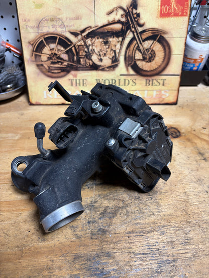 Harley OEM Twin Cam Throttle Body / Induction Module 27685-11A with Sensor