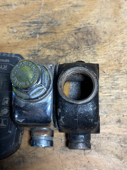 Wagner-Lockheed Style Harley Panhead / Shovelhead Rear Master Cylinder Lot – Parts