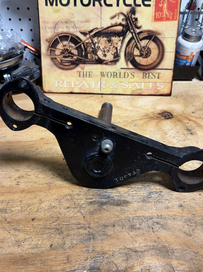Harley 39mm Narrow-Glide Lower Triple Tree CF4301 - Sportster