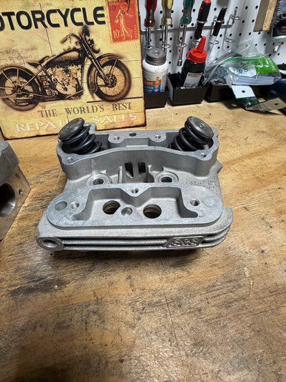 S&S Super Stock Evo Big Twin Cylinder Heads Pair 90-1000F 90-1000R