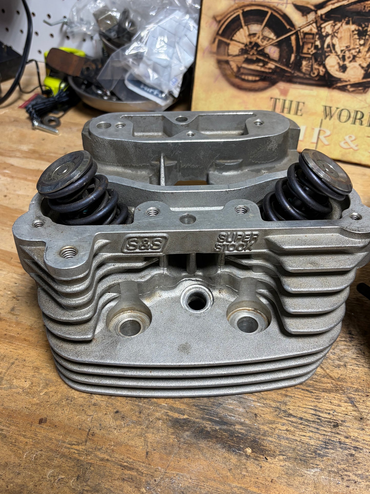 S&S Super Stock Evo Big Twin Cylinder Heads Pair 90-1000F 90-1000R