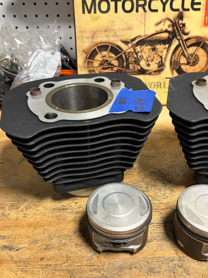 Harley Sportster 883 OEM Cylinder Piston Set 2004-Up 22640-04A 3.00 Bore