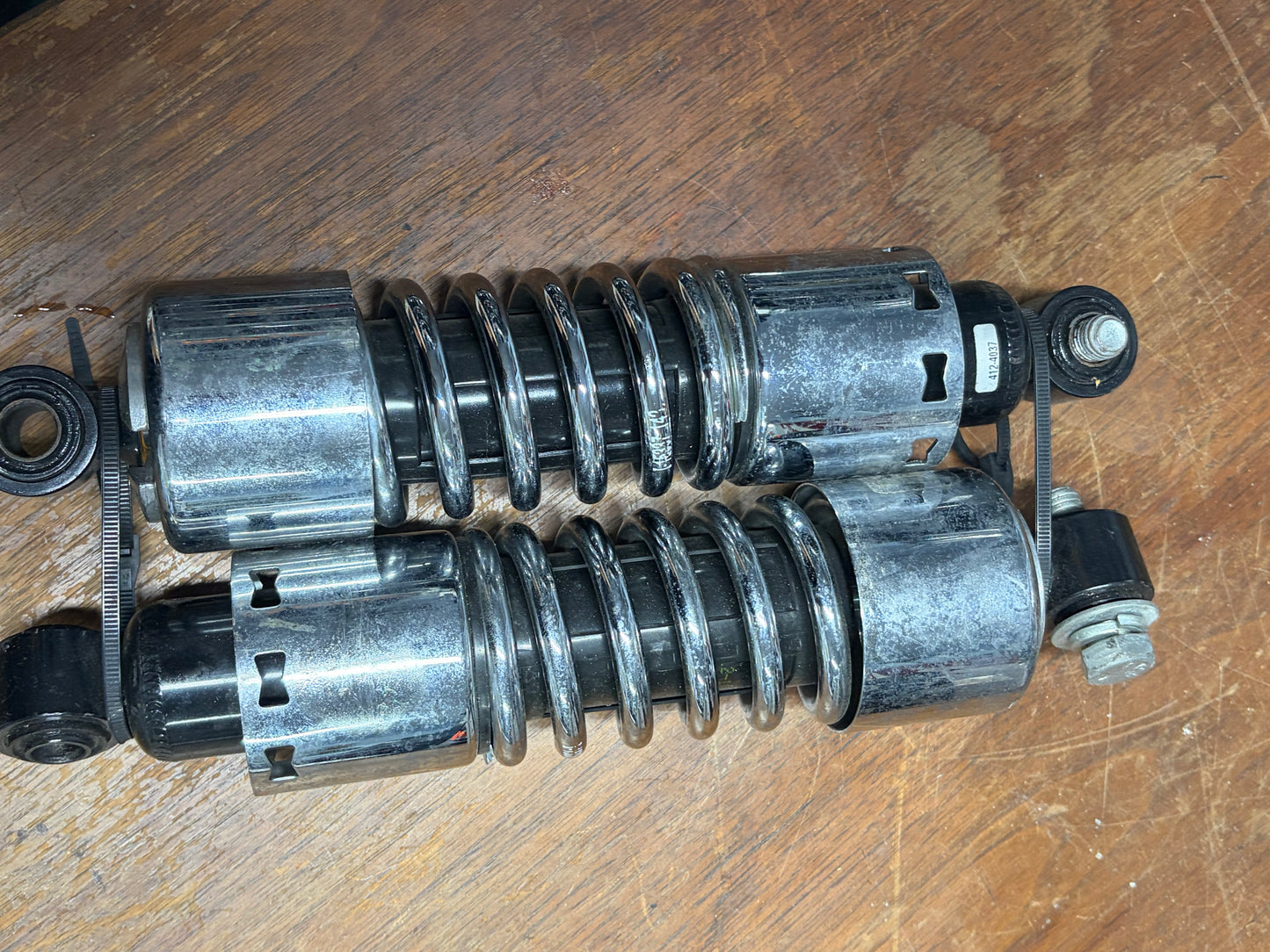 Progressive 412 Rear Shocks 11in Harley Dyna 1991-2017 412-4037 Used