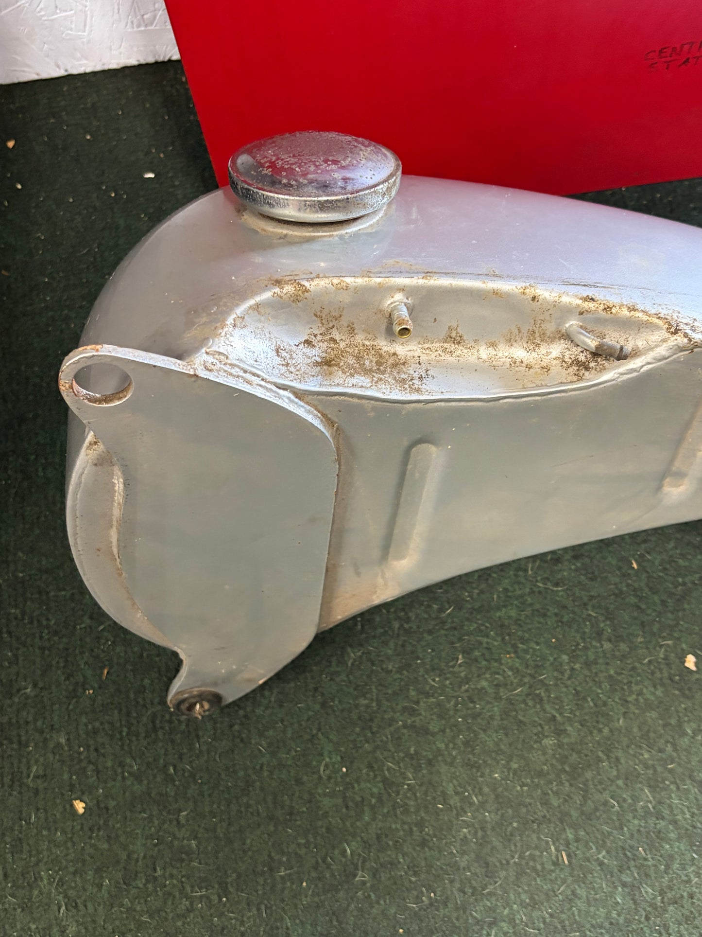 Indian Motorcycle Right Side Gas Tank OEM Used Nice Paint No Dents