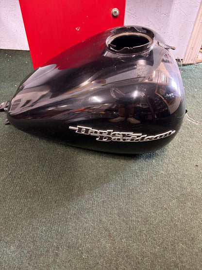Harley Touring EFI Vivid Black Gas Fuel Tank OEM Used No Dents