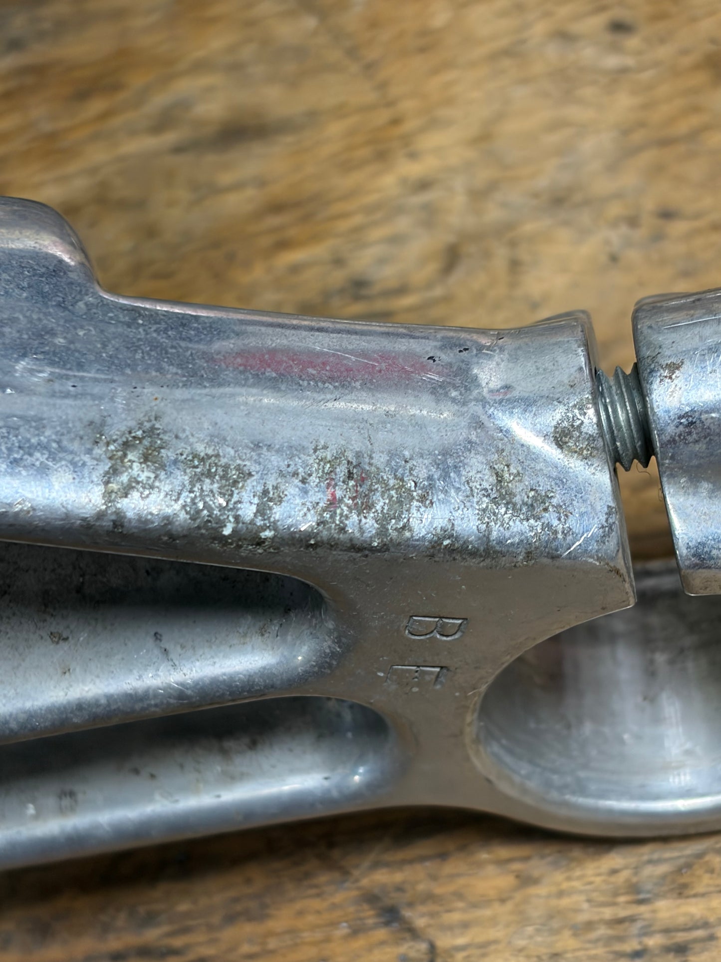 Harley Sportster 39mm Triple Tree Set Used Stem Rust Verify Year