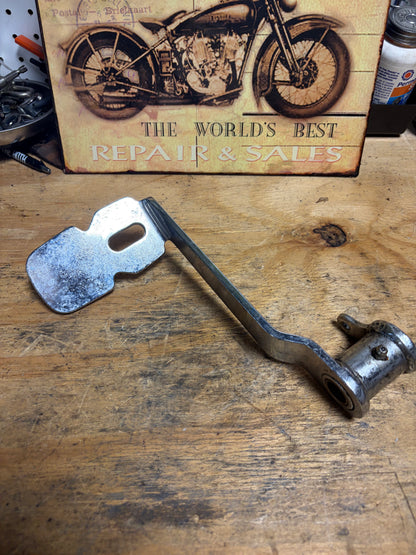 Harley OEM Rear Brake Pedal Lever 42407-87C 2001 FLHT Touring Used
