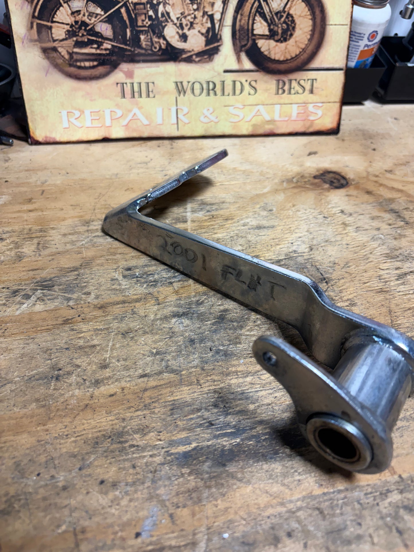 Harley OEM Rear Brake Pedal Lever 42407-87C 2001 FLHT Touring Used