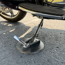 Harley Kickstand pad in use