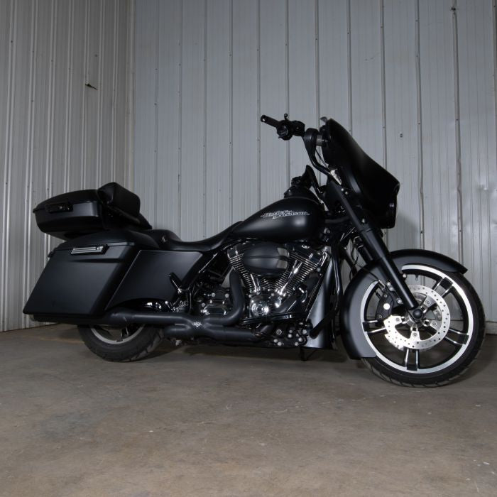 custom painted harley stretched saddlebags