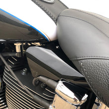 Mid-Frame Air Deflectors in Vivid Black for Harley® Softail 08-'17