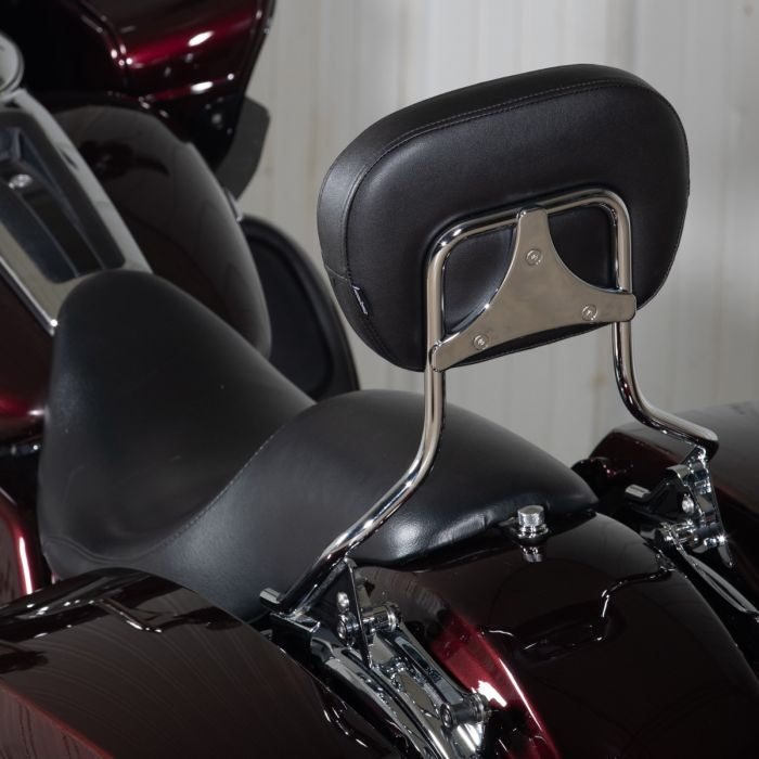 Detachable Harley-Davidson® Sissy Bar on Road Glide from HOGWORKZ®