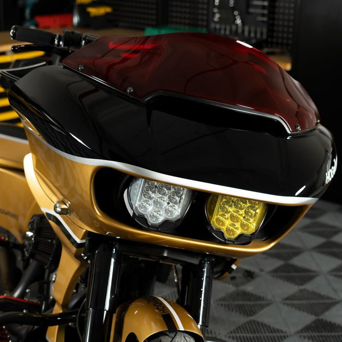 Red HOGWORKZ® Flowz™ 7" Windshield for Harley® Road Glide on bike
