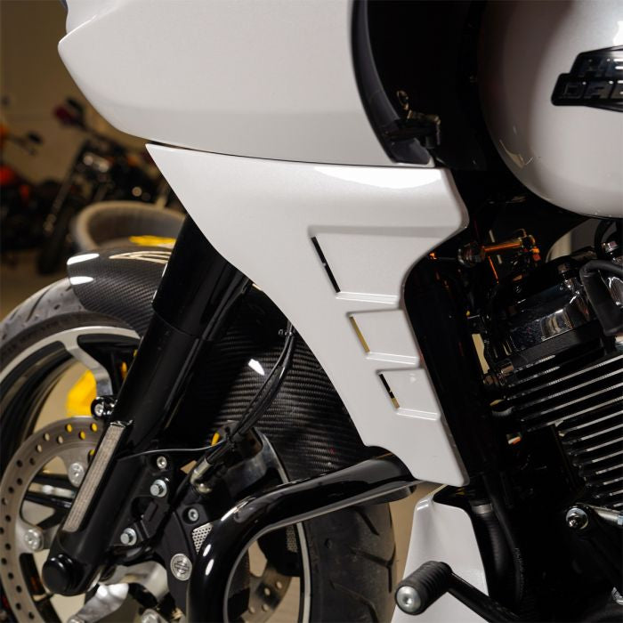 White Onyx Pearl Fairing Spoiler Kit for Harley® Road Glide side