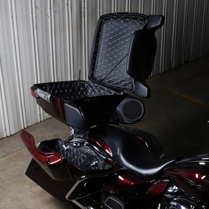 OEM King Tour Pack Liner with silver stitching from HOGWORKZ® on road glide