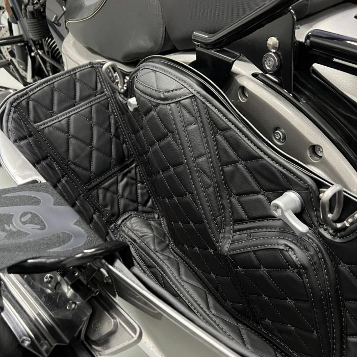 HOGWORKZ® Saddlebag Liners for Harley® CVO '23-'24 with black stitching