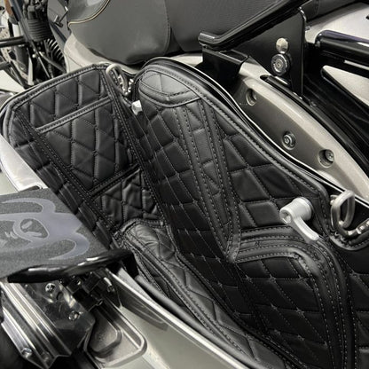 HOGWORKZ® Saddlebag Liners for Harley® CVO '23-'24 with black stitching
