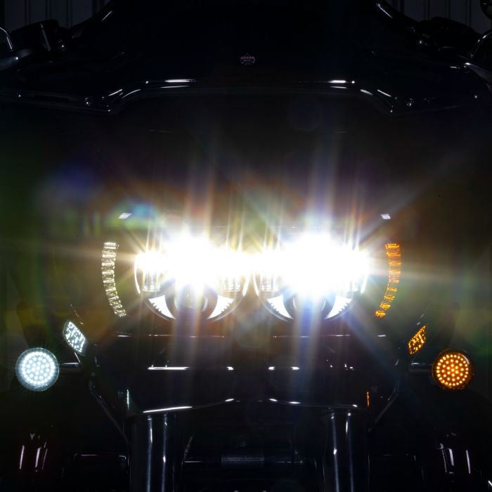 Road Glide '15-'23 Visionz™ LED Turn Signal & DRL Vent Inserts from HOGWORKZ® on bike