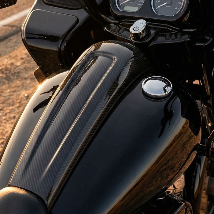 Carbon Fiber Flatline Tank Topper™️Dash Console for Harley® FLHXS / FLTRXS from HOGWORKZ on black harley