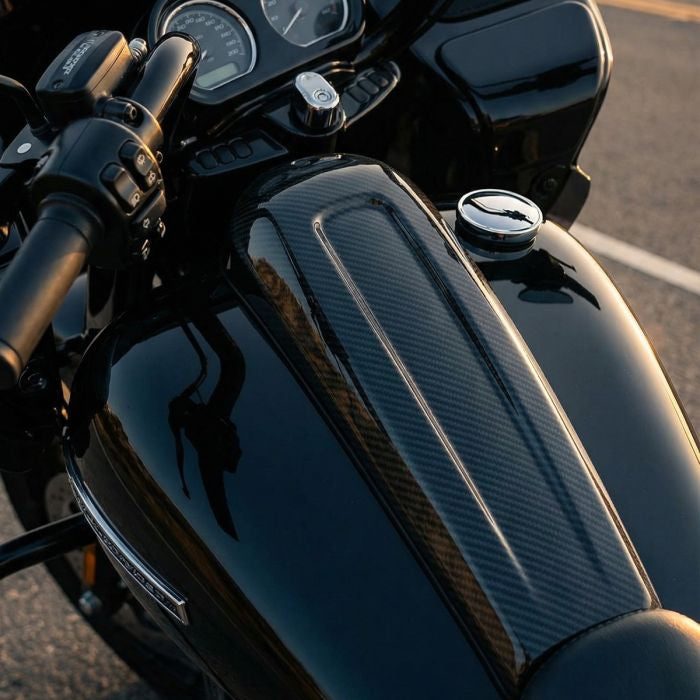 Carbon Fiber Flatline Tank Topper™️Dash Console for Harley® FLHXS / FLTRXS from HOGWORKZ on harley