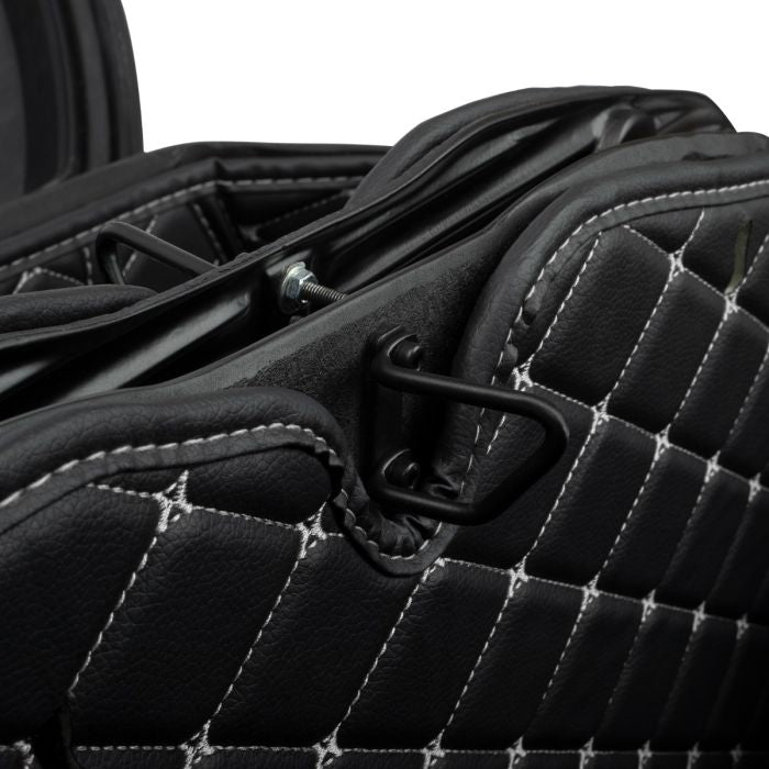 Indian Saddlebag Liners with silver stitching from HOGWORKZ close up