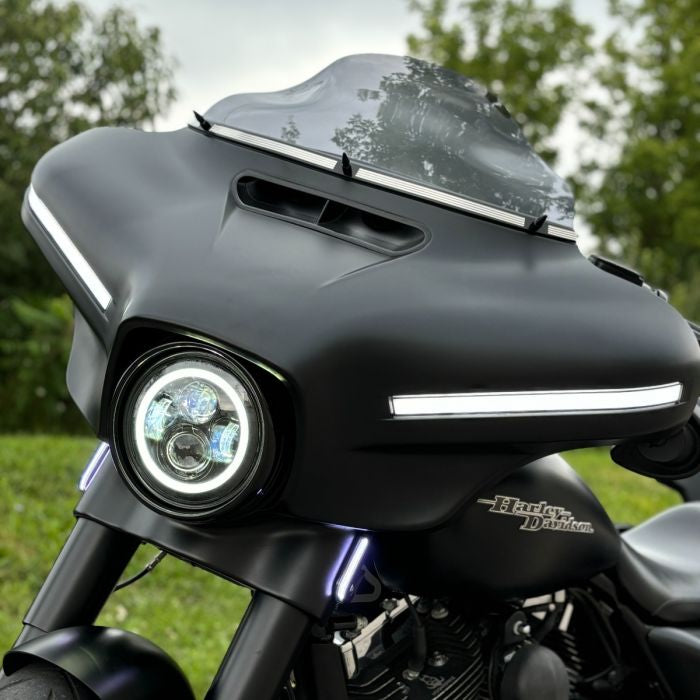 HOGWORKZ led outer fairing on Street Glide