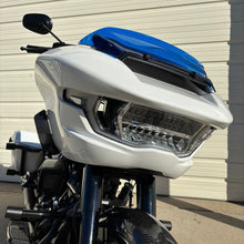 4.5" FLOWZ Windshield by HOGWORKZ for Road Glide